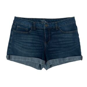 Time And Tru Women’s Mid Rise Cuffed Hem Jean Shorts Size 14
